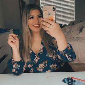 Meet your Posher, Destiny